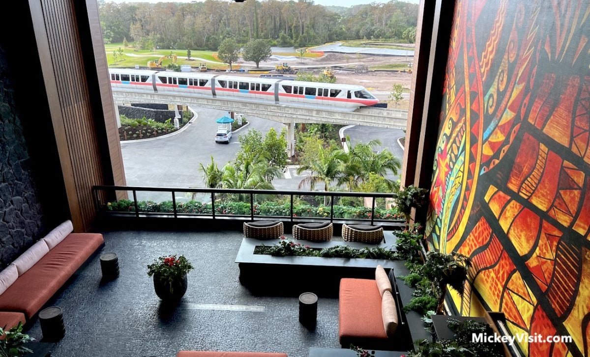 disney vacation club view from island tower lounge