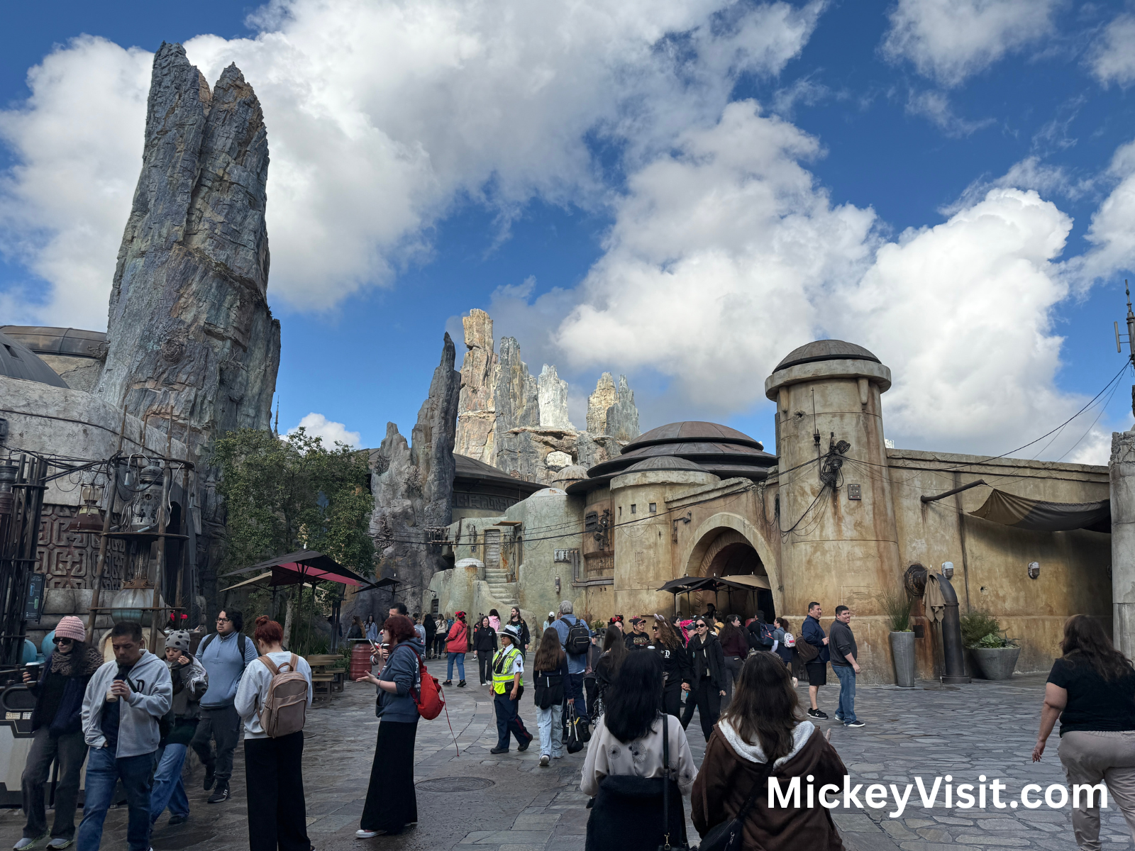 Skyline of Star Wars: Galaxy's Edge at Disneyland
