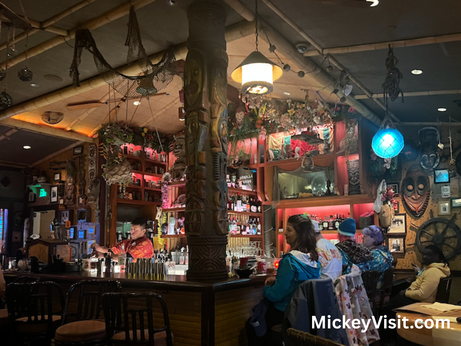 Interior shot of Trader Sam's Enchanted Tiki Bar