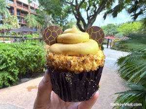 Caramel-Banana Cupcake at Animal Kingdom Lodge