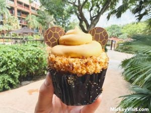 Caramel-Banana Cupcake