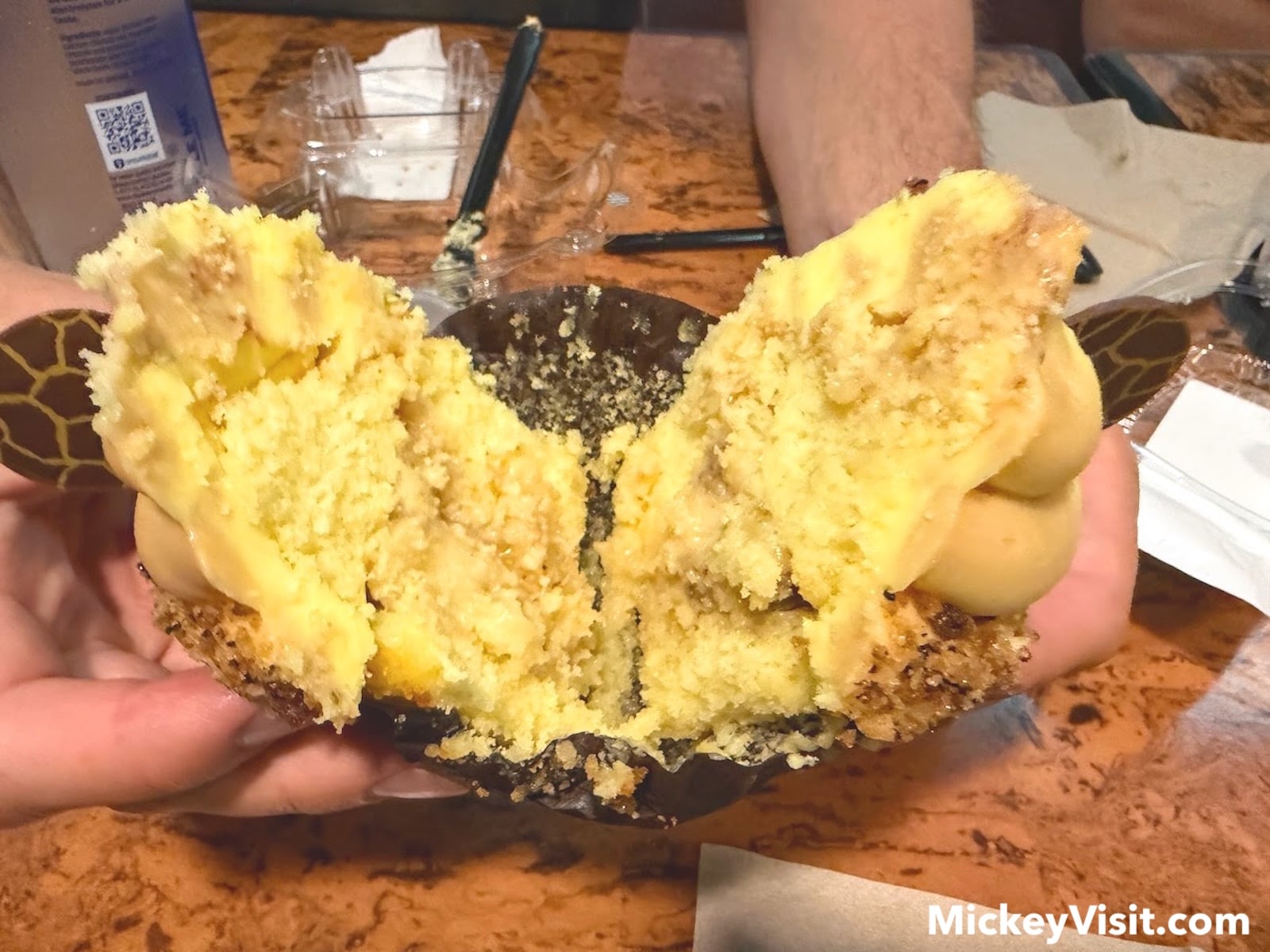 Caramel-Banana Cupcake