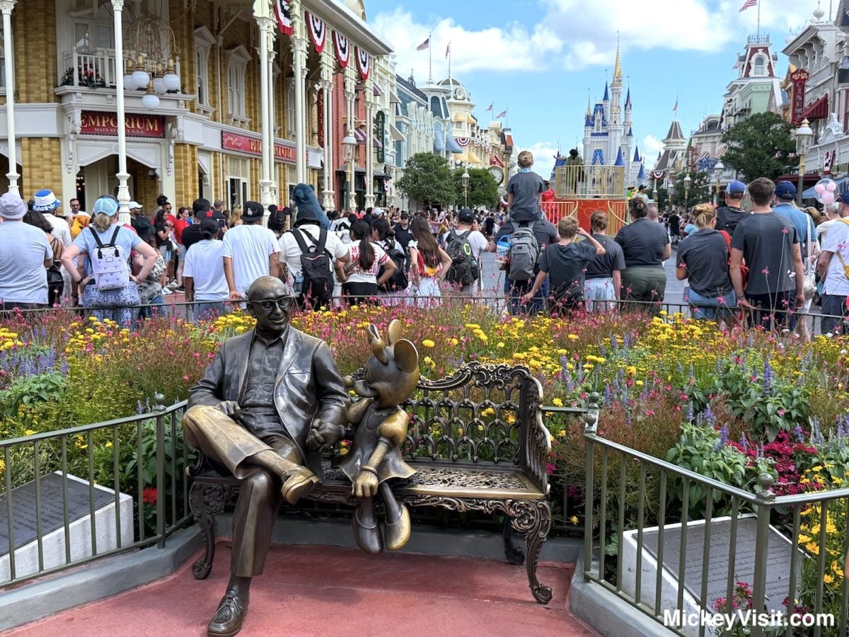Roy Disney and Minnie statue at Magic Kingdom