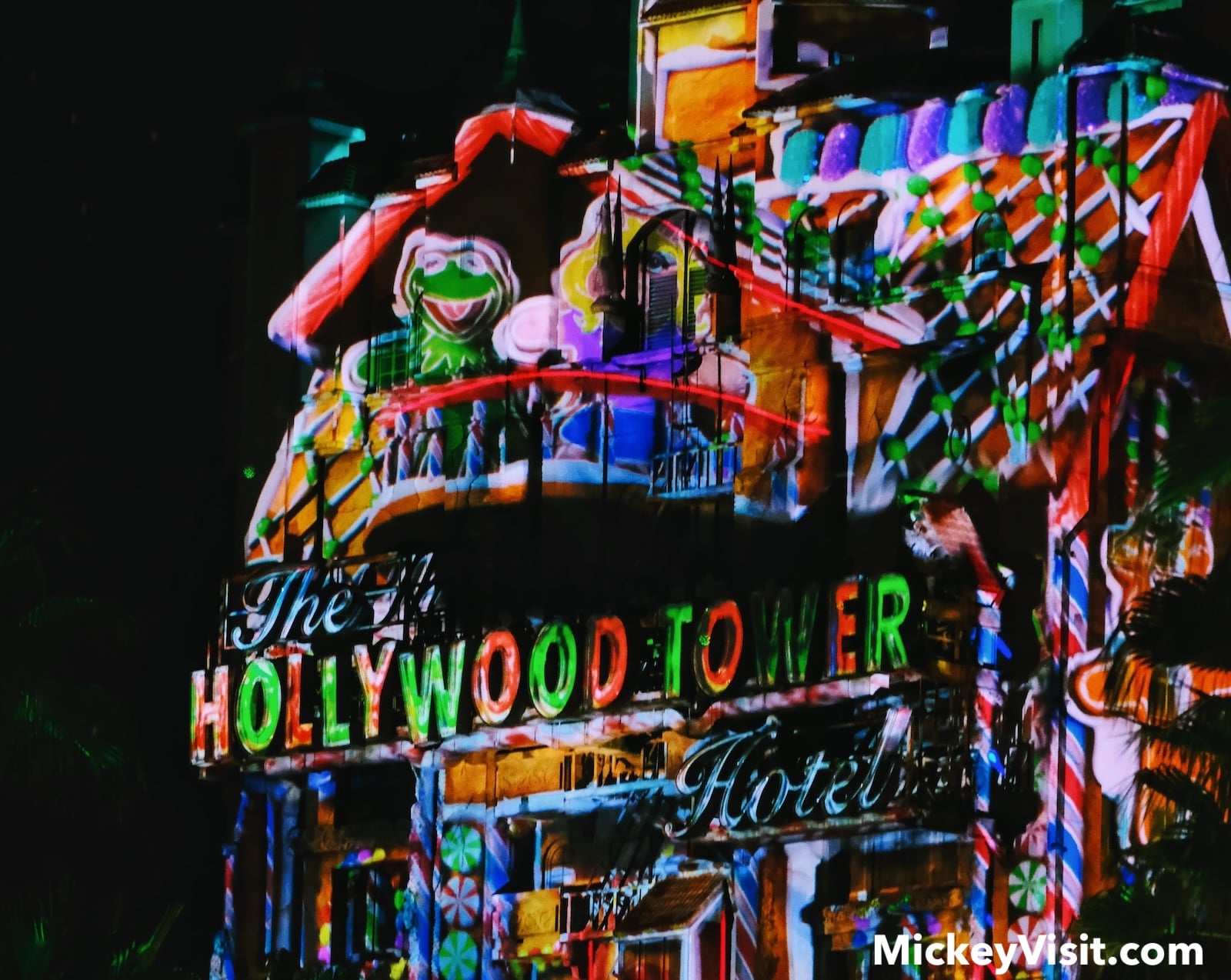 Gingerbread house projection
