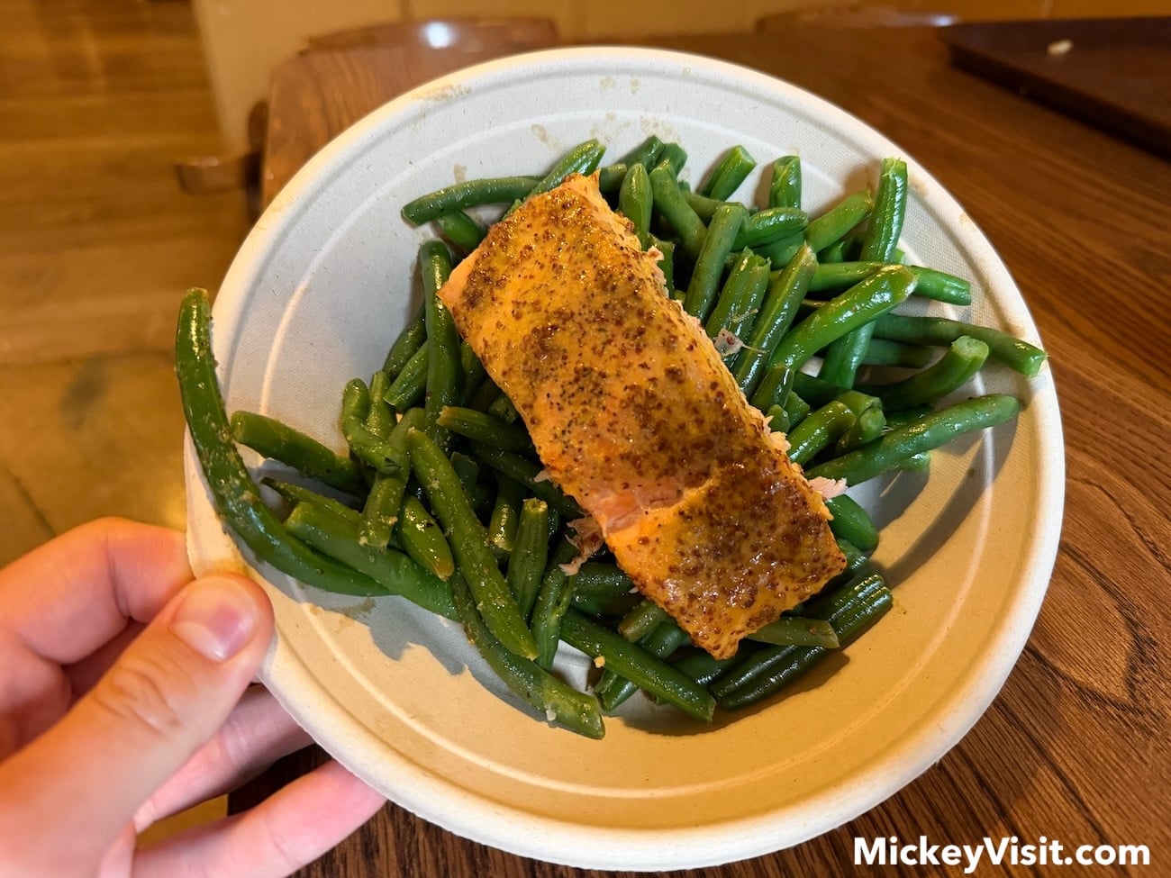 Salmon, green beans