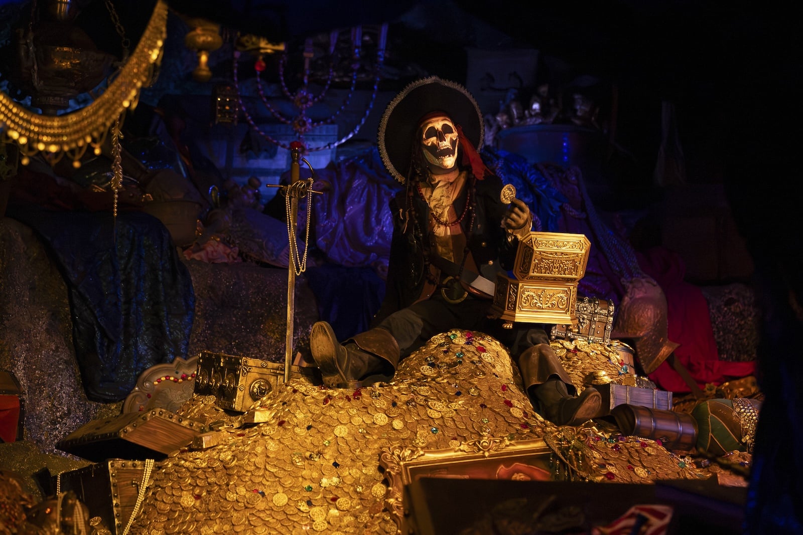 Pirates of the Caribbean skeleton