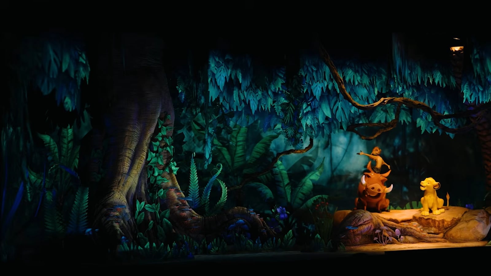 Lion King log flume scale model