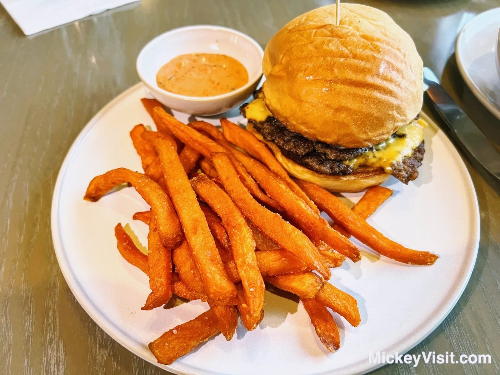 Wayfinder Burger