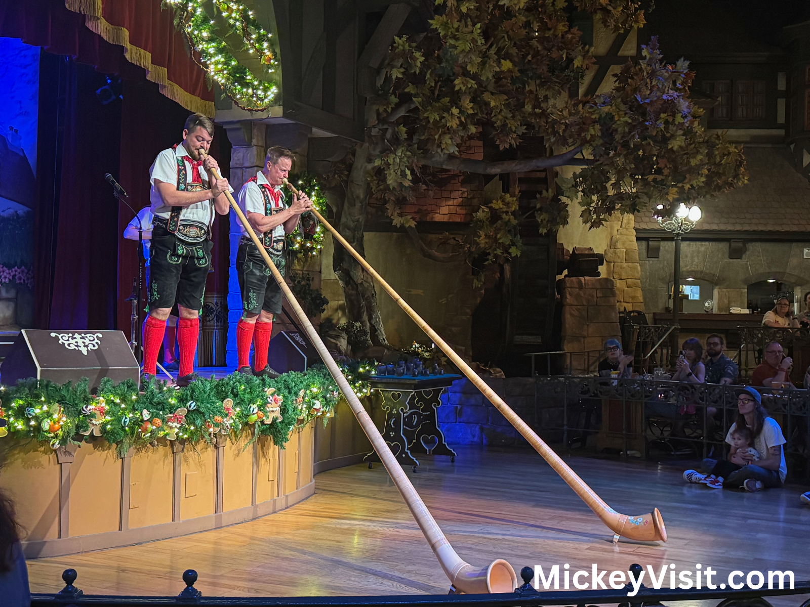 Biergarten performers