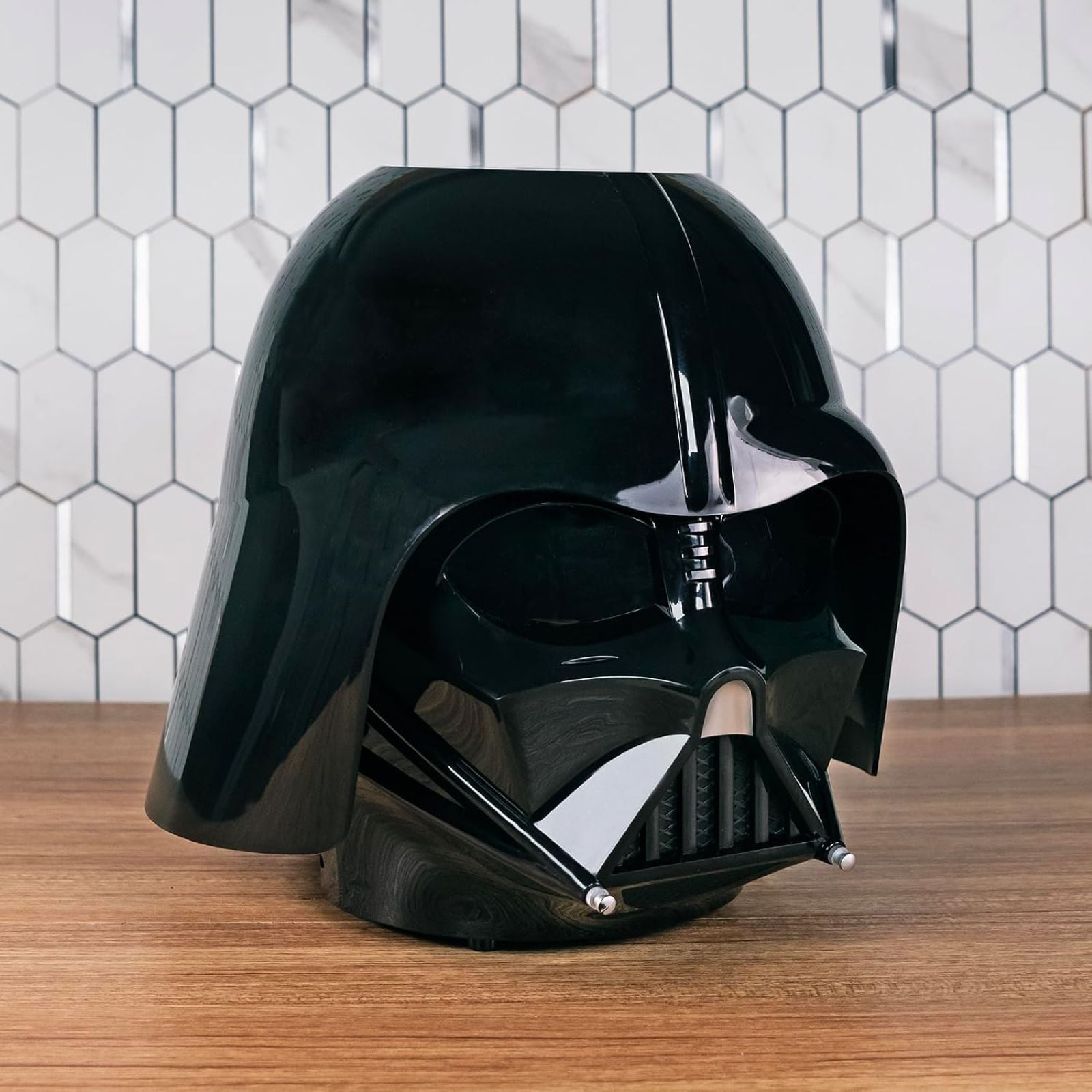 Darth Vader popcorn maker