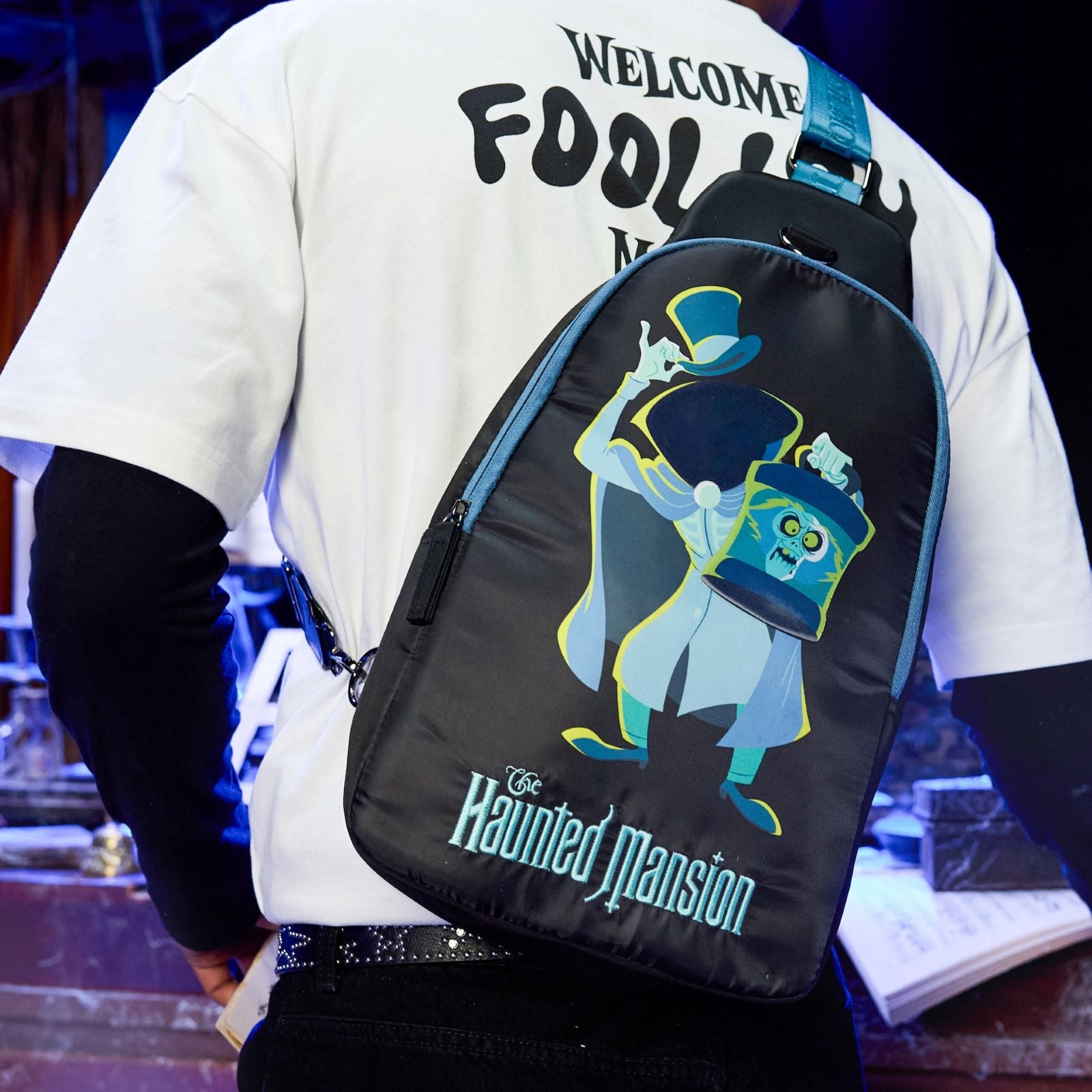 Hatbox Ghost sling bag