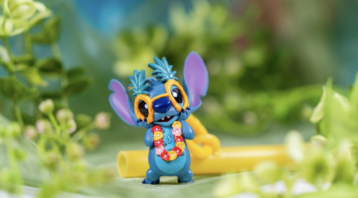 Stitch claw clip