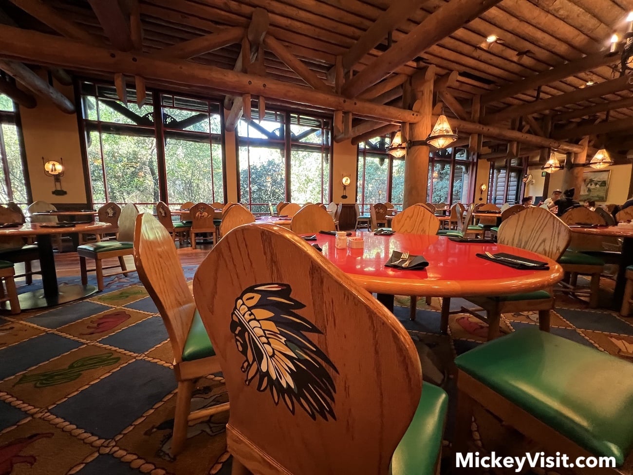 Whispering Canyon Cafe dining room