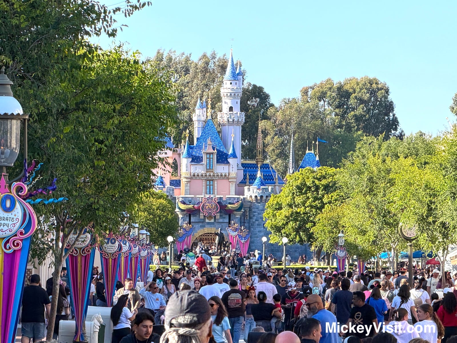 This Popular Disneyland Rope Drop Strategy Is Actually a Big Mistake
