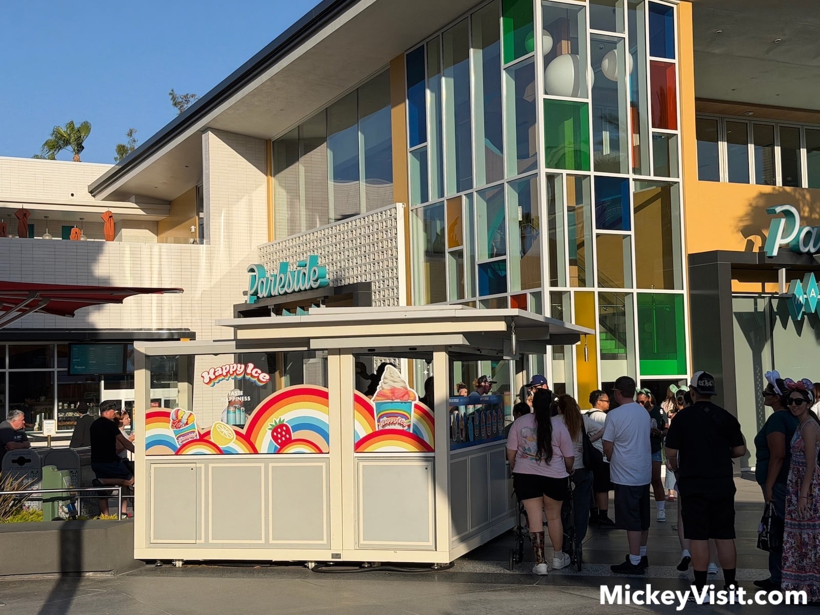 Happy Ice stand