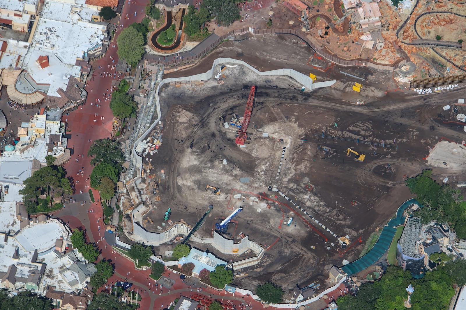 Piston Peak construction
