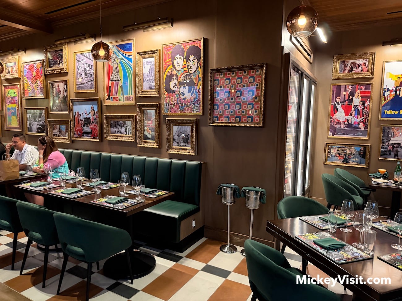 main dining room carnaby