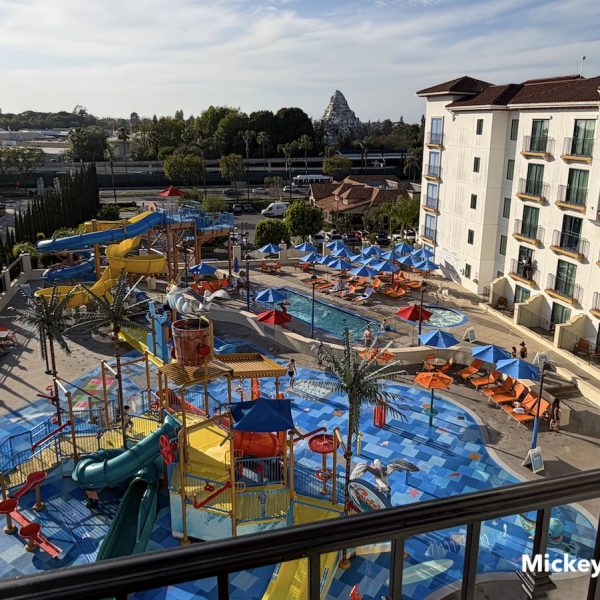 disneyland courtyard marriott view
