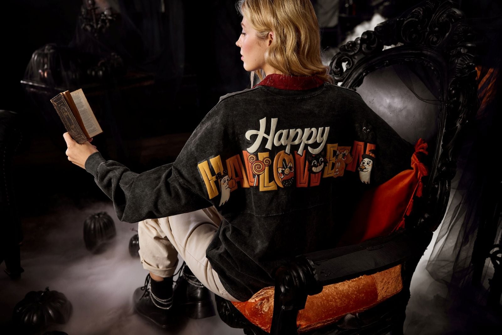 Mickey and Minnie Mouse ”Happy Halloween” Spirit Jersey back