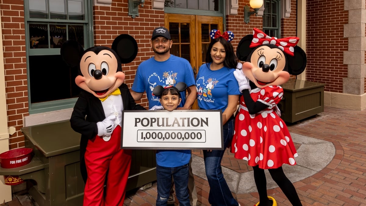 one billion vistors sign disney