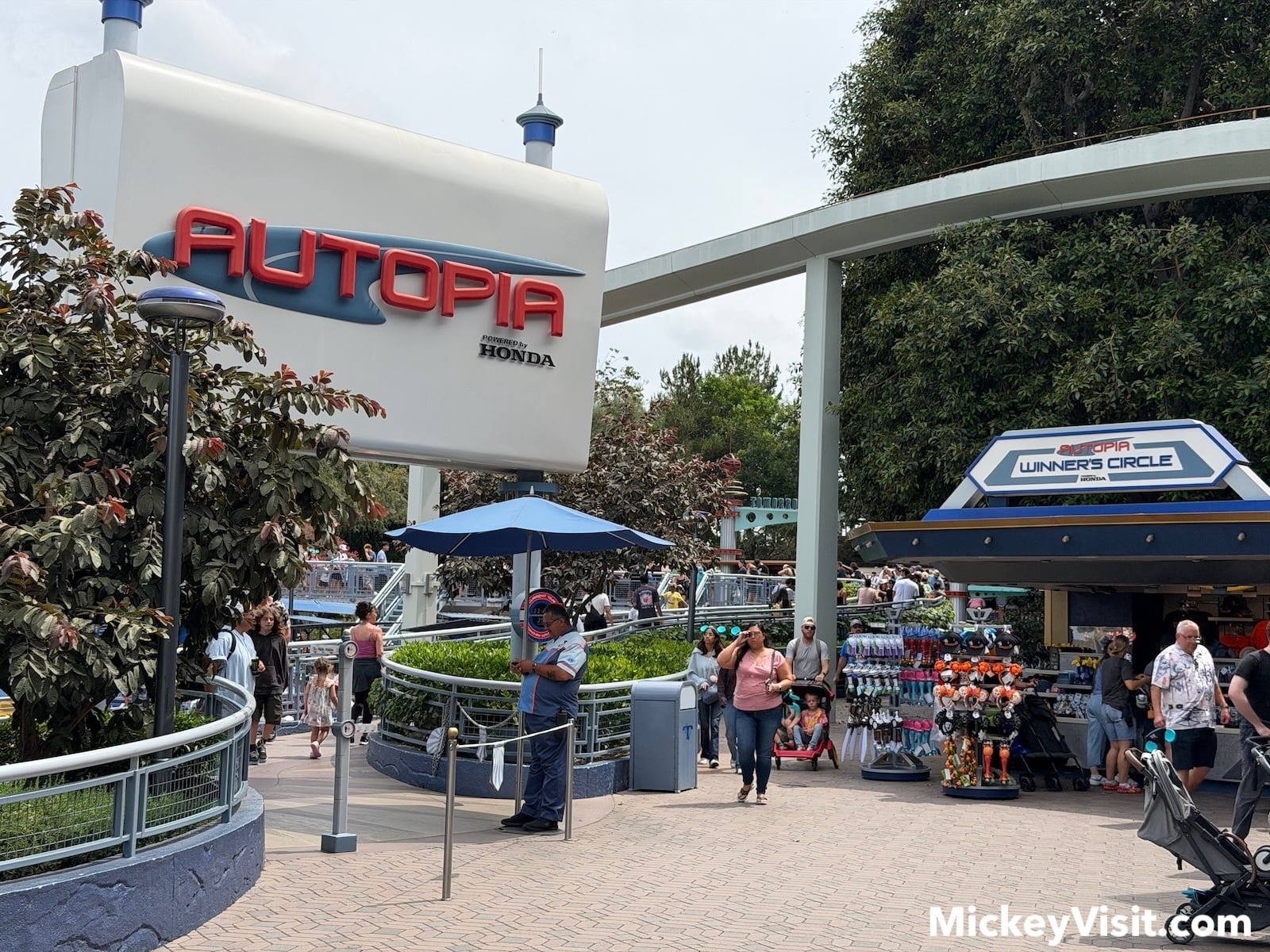Autopia sign