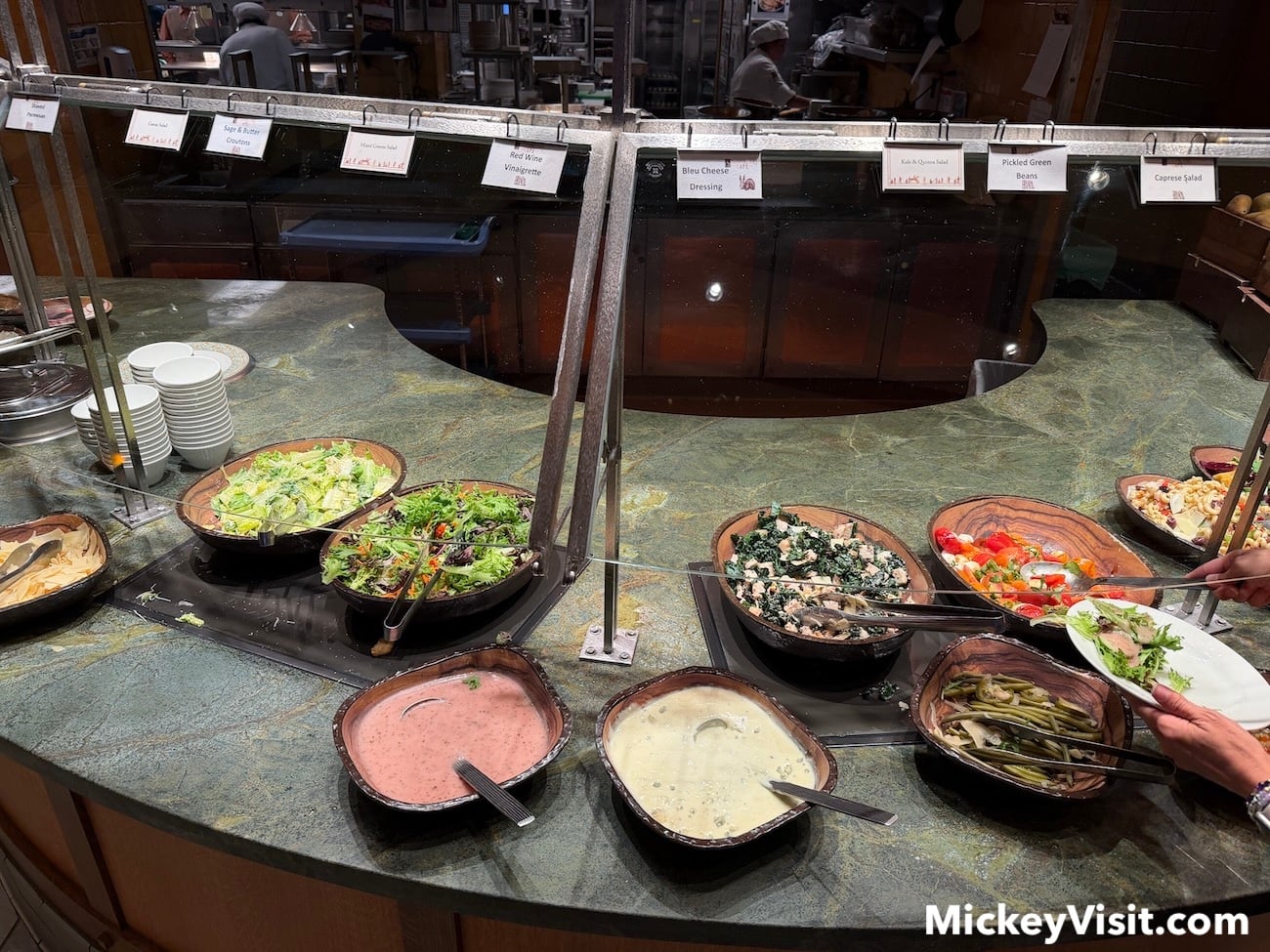 Food in buffet