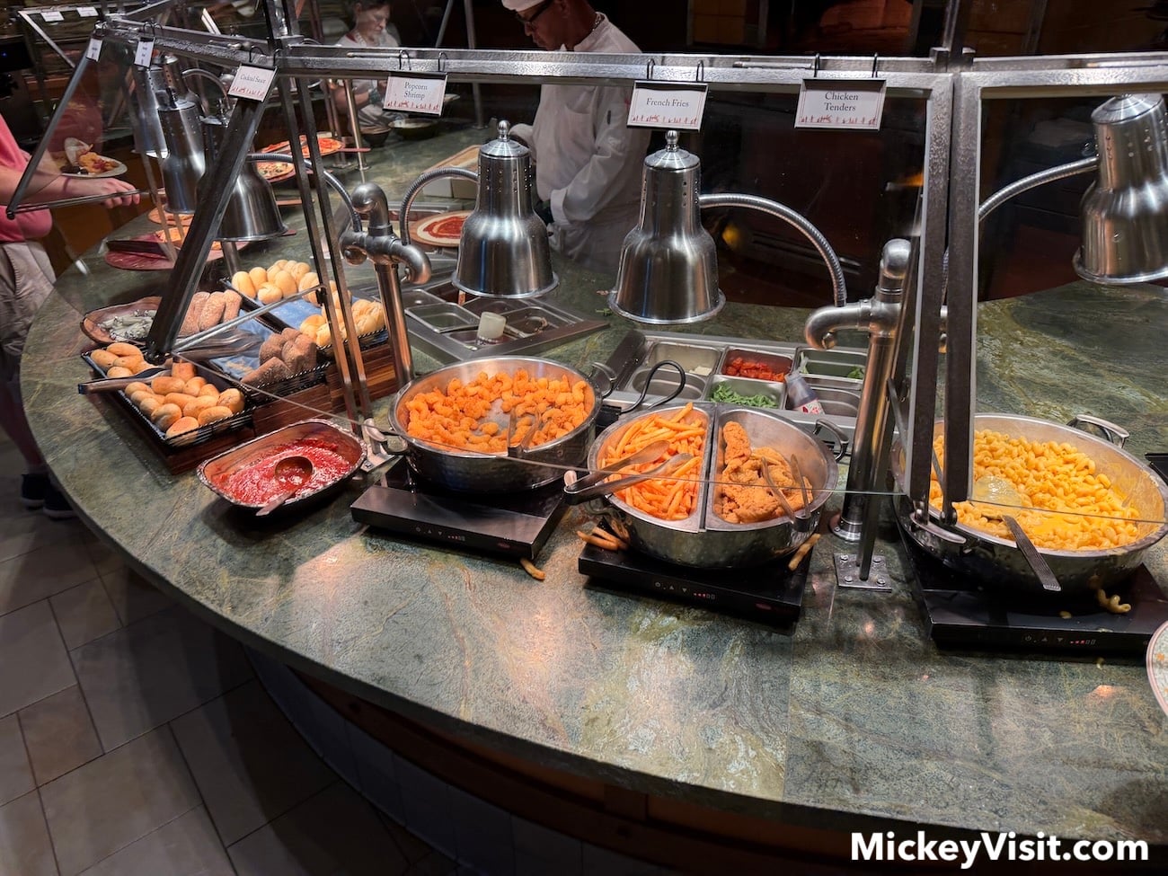 Food in buffet
