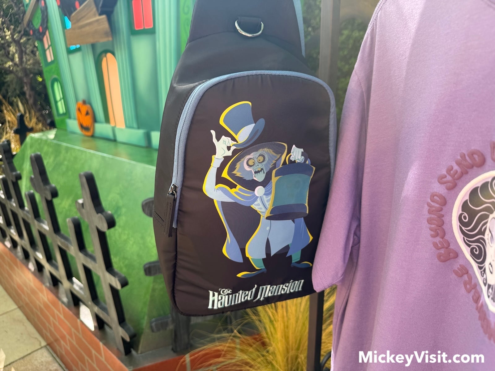 Hatbox Ghost sling bag