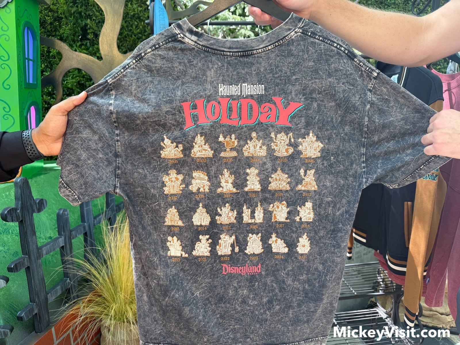 Haunted Mansion Holiday gingerbread house shirt