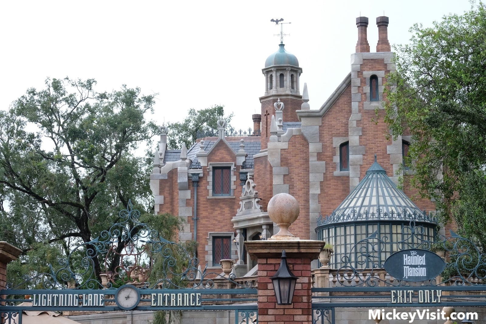 Haunted Mansion exterior
