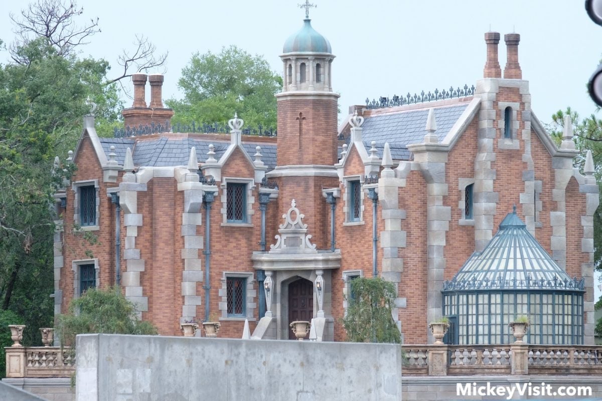 Haunted Mansion exterior