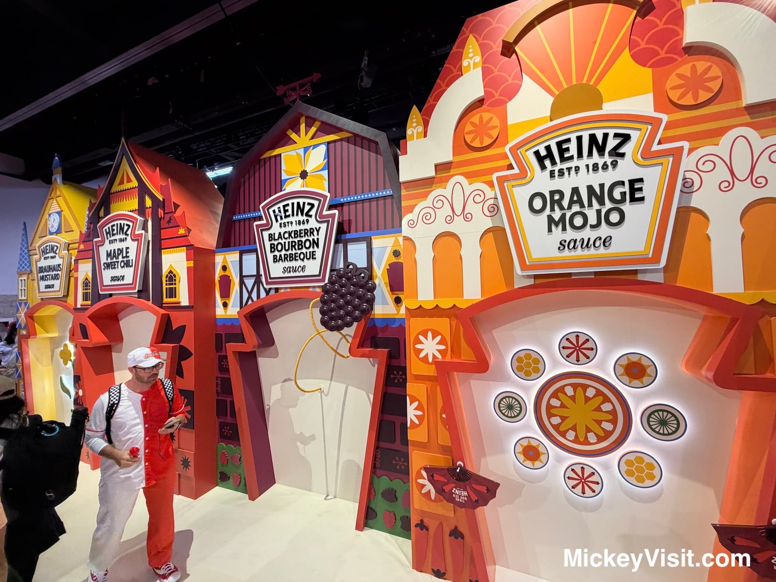 Heinz condiments photo op at D23