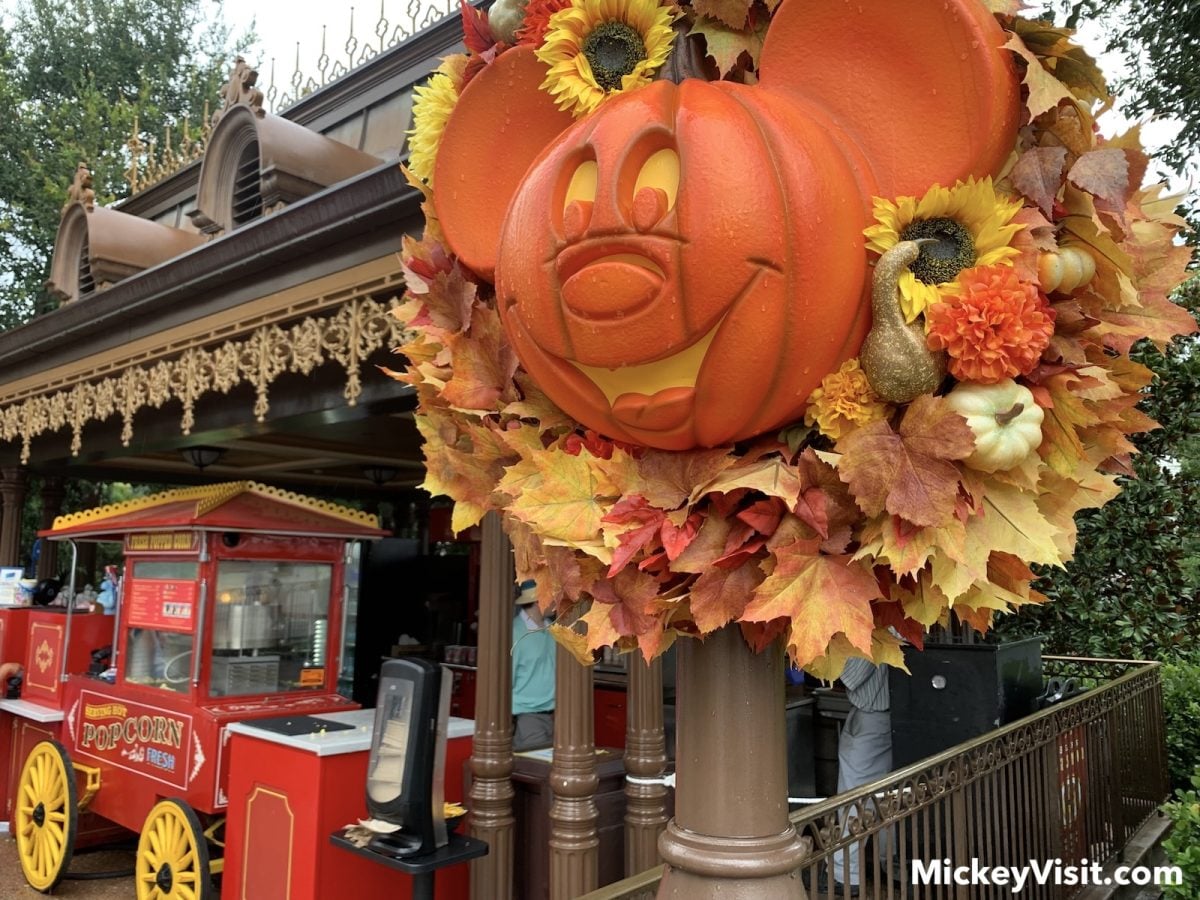 Popcorn cart