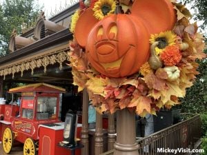 Popcorn cart