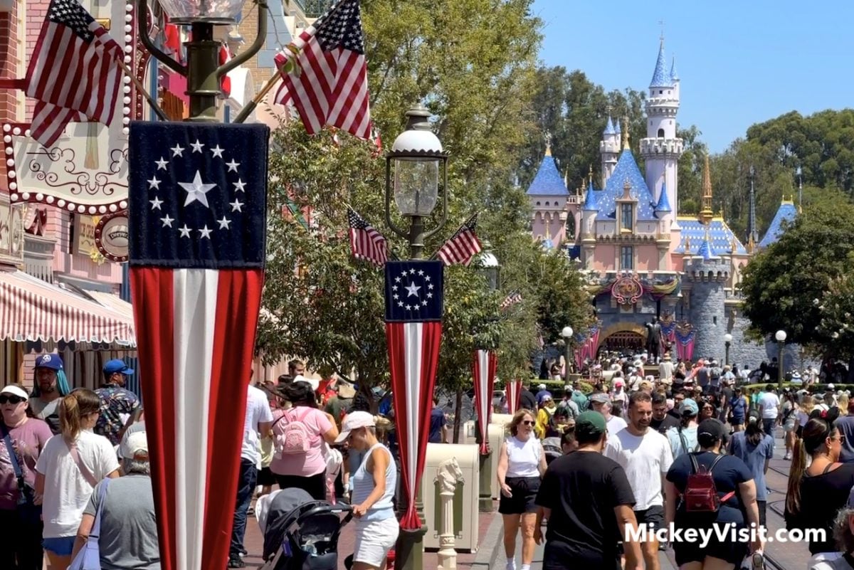 disneyland main street usa