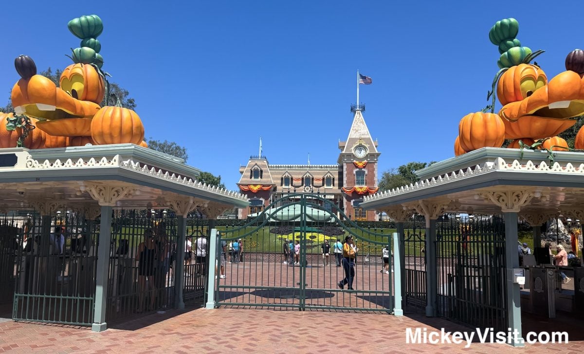 Disneyland entrance decorated for Halloween