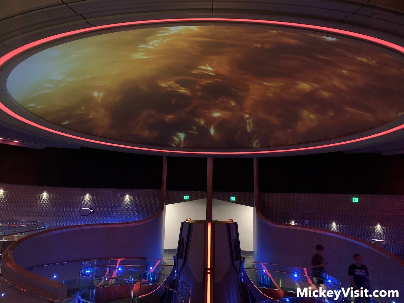 Cosmic Rewind line chamber