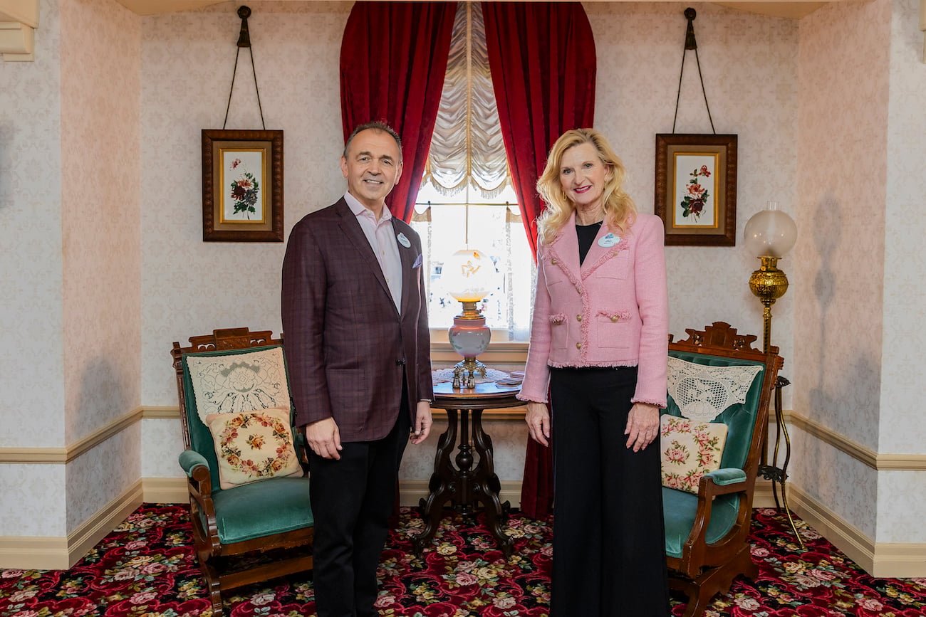 disneyland jill estorino and thomas mazloum