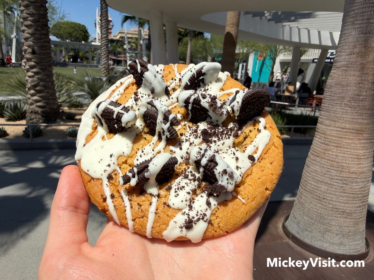 earl of sandwich cookies and cream