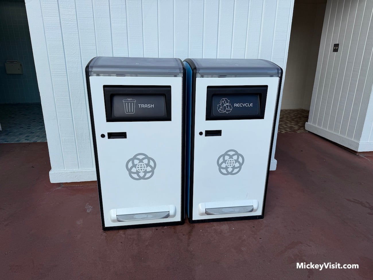 epcot trash cans