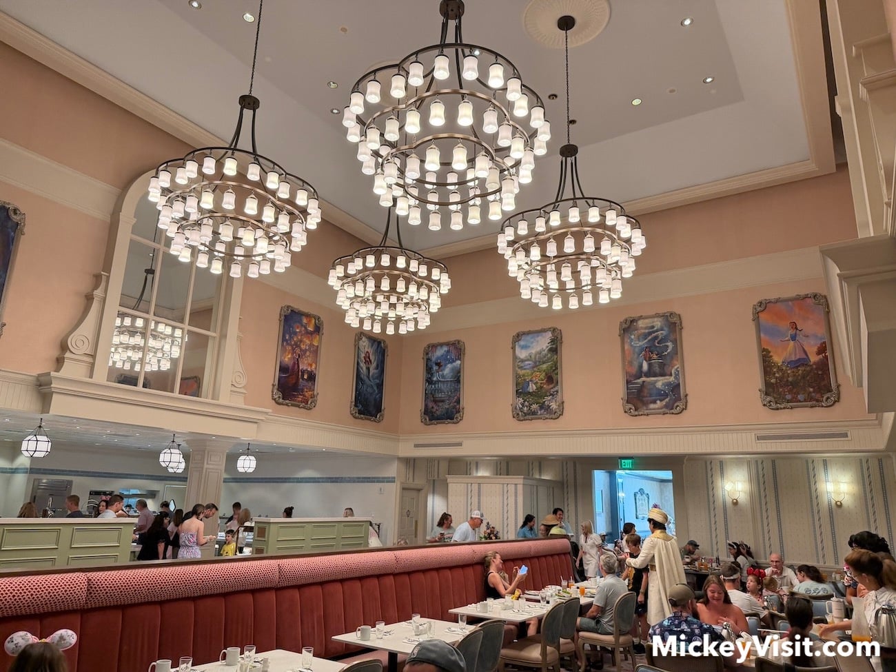 Dining with with chandeliers