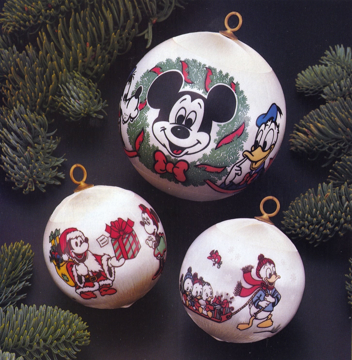 Hallmark’s first Disney ornaments, released in 1977, included one large ballornament and a set of two small ball ornaments.