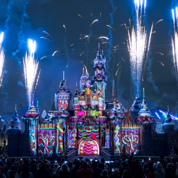 Disneyland Will Film Major Christmas Special in the Parks on These Dates