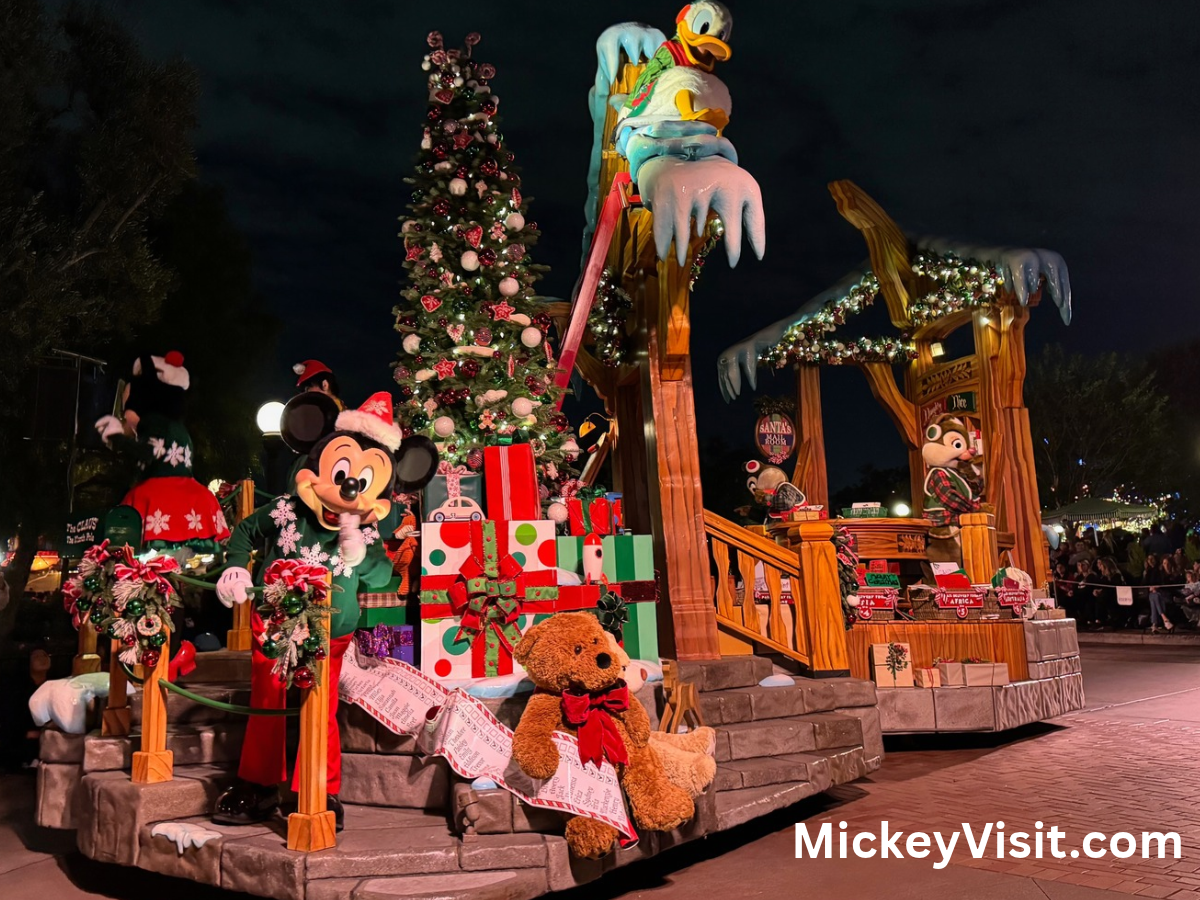 Disneyland Christmas Parade