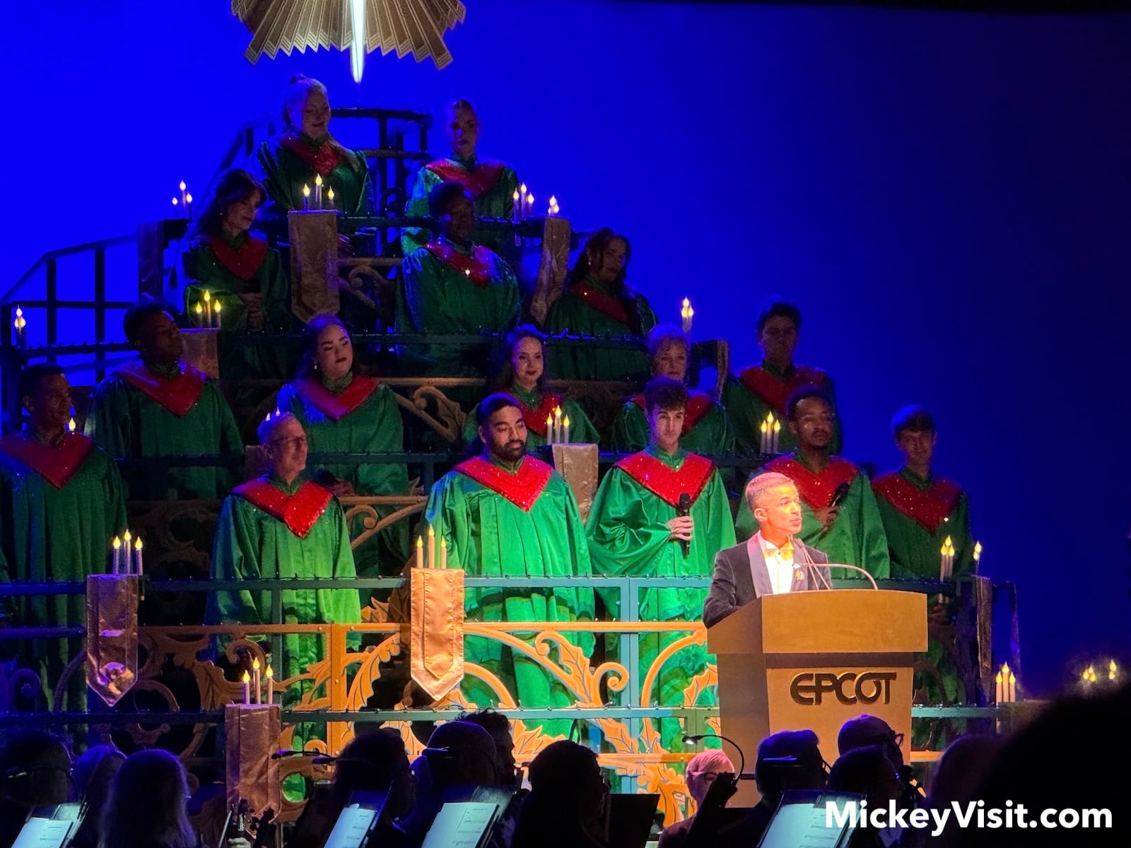 Jordan Fisher and choir