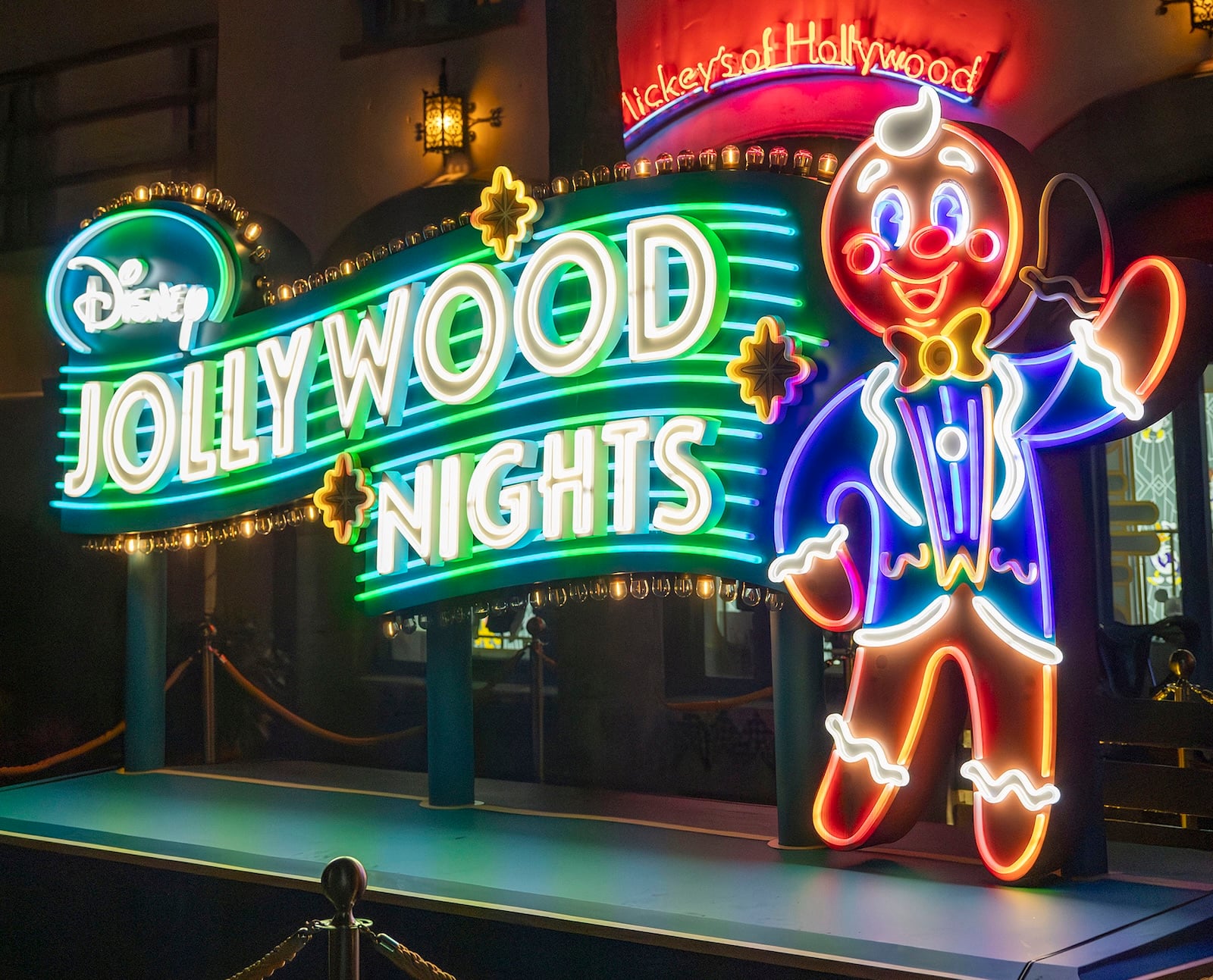 Gingerbread man neon sign